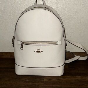 Coach White Leather Backpack – Gold Hardware – Authentic